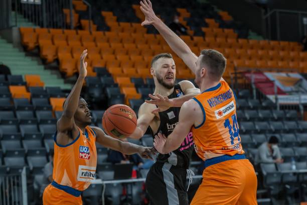 比赛中创造 比赛中创造