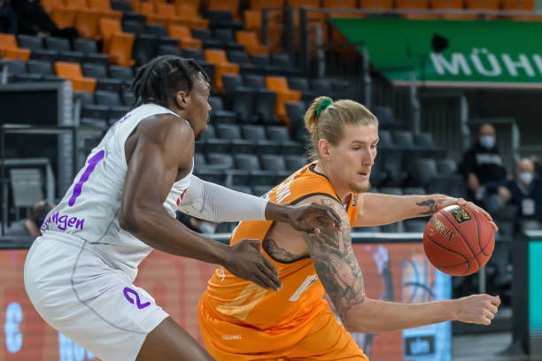 仅保证了拜 仅保证了拜