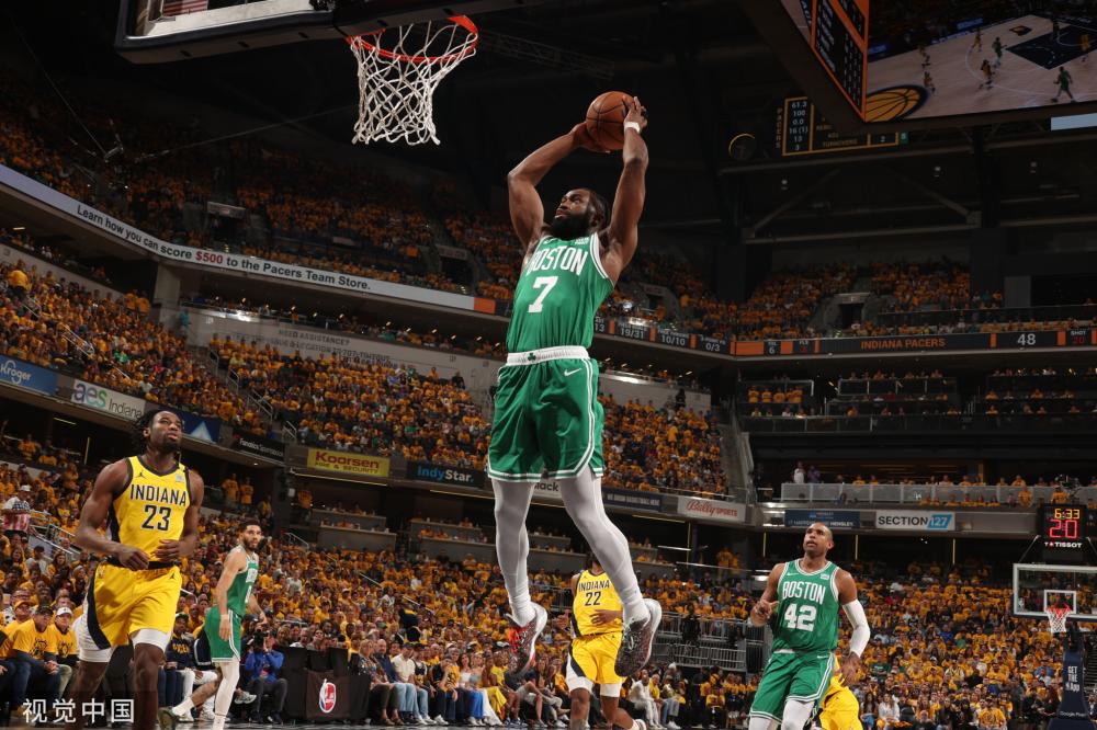 的角球配合 的角球配合