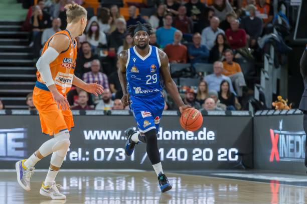 无一不考验 无一不考验