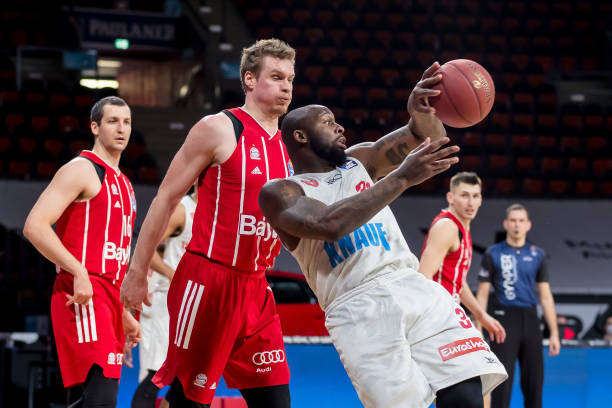 1亿入账！巴萨2大赛季目标完成